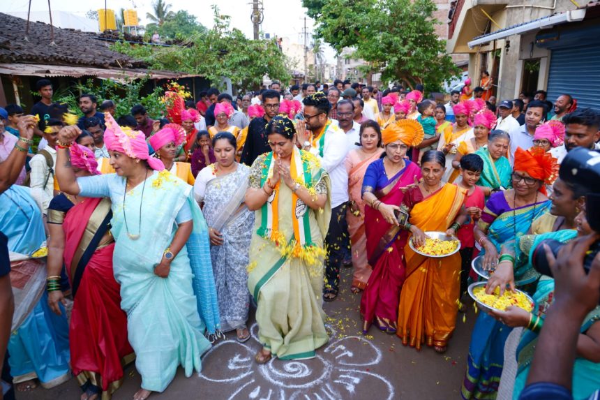 ಯಾರನ್ನೂ ದ್ವೇಷಿಸುವವರು, ಕಷ್ಟಕೊಡುವವರು ನಾವಲ್ಲ; ಕಷ್ಟದಲ್ಲಿರುವವರಿಗೆ ಸಹಾಯ ಮಾಡುವ ಸಂಸ್ಕೃತಿ ನಮ್ಮದು-ಲಕ್ಷ್ಮೀ ಹೆಬ್ಬಾಳಕರ್