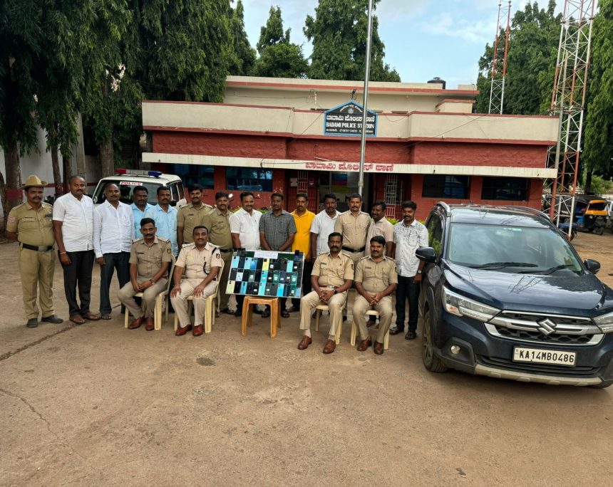 ದರೋಡೆ ಮಾಡಲು ಯತ್ನಿಸುತ್ತಿದ್ದವರನ್ನು ಪೊಲೀಸರು ಬಿರುಸಿನ ಕಾರ್ಯಚರಣೆ ನಡೆಸಿ ಬಂಧಿಸಿದರು.