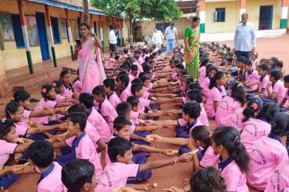 ಬುಧಿಹಾಳ ಸರ್ಕಾರಿ ಶಾಲೆಯಲ್ಲಿ ರಕ್ಷಾ ಬಂಧನ ಆಚರಣೆ