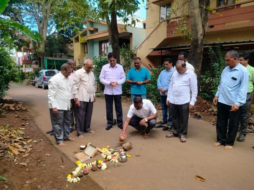 ಮೂಲಸೌಕರ್ಯವನ್ನು ಹೆಚ್ಚಿಸುವ ನಿಟ್ಟಿನಲ್ಲಿ ಮಹತ್ವದ ಹೆಜ್ಜೆಯಾಗಿ  ನೆಹರು ನಗರದಲ್ಲಿ ಪೇವರ್ ಬ್ಲಾಕ್ ಅಳವಡಿಕೆ ಯೋಜನೆಯನ್ನು ಉದ್ಘಾಟಿಸಿದ:ಆಸಿಫ್ (ರಾಜು) ಸೇಟ್