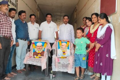 ಗಾಂಧೀಜಿ ಲಾಲ್ ಬಹದ್ದೂರ್ ಶಾಸ್ತ್ರಿ ಮಹಾನ್ ದೇಶಪ್ರೇಮಿಗಳು. ಶರಣು