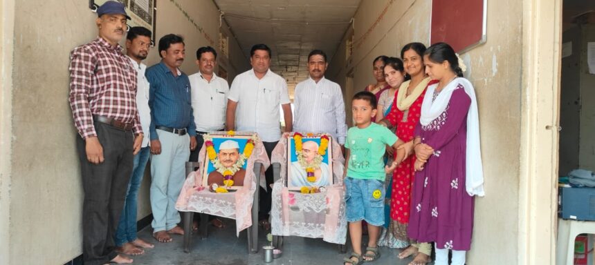 ಗಾಂಧೀಜಿ ಲಾಲ್ ಬಹದ್ದೂರ್ ಶಾಸ್ತ್ರಿ ಮಹಾನ್ ದೇಶಪ್ರೇಮಿಗಳು. ಶರಣು