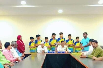 ವ್ಹಾಲಿಬಾಲ್ ರಾಜ್ಯ ಮಟ್ಟಕ್ಕೆ ಆಯ್ಕೆಯಾಗಿರುವ ಐಡಿಯಲ್ ಆಂಗ್ಲ ಮಾಧ್ಯಮ ಪ್ರೌಢ ಶಾಲೆ ಇಲಕಲ್ಲ