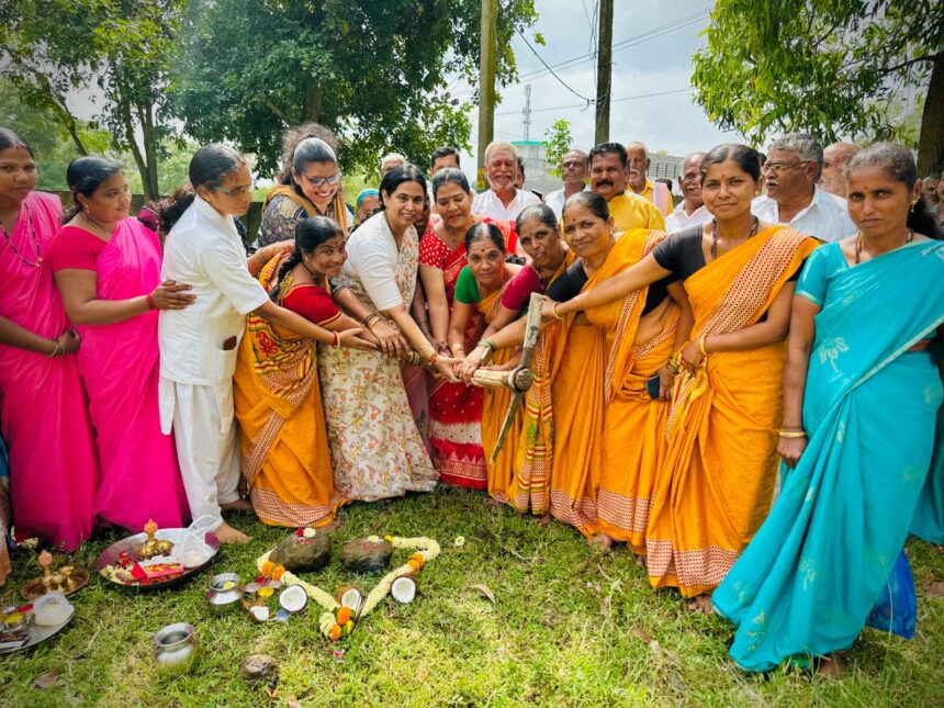 ಅಭಿವೃದ್ಧಿ ಕೆಲಸಕ್ಕೆ ತಕ್ಕಂತೆ ಬೆಂಬಲಕ್ಕೆ ನಿಲ್ಲಿ : ಸಚಿವೆ ಲಕ್ಷ್ಮೀ ಹೆಬ್ಬಾಳಕರ್ ಮನವಿ