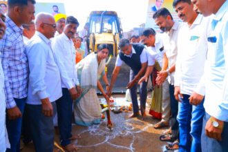 ವಿಘ್ನ ಸಂತೋಷಿಗಳ ಬಗ್ಗೆ ತಲೆಕೆಡಿಸಿಕೊಳ್ಳುವುದಿಲ್ಲ, ನನಗೆ ಅಭಿವೃದ್ಧಿ ಮಾತ್ರ ಗೊತ್ತು : ಸಚಿವೆ ಲಕ್ಷ್ಮೀ ಹೆಬ್ಬಾಳಕರ್