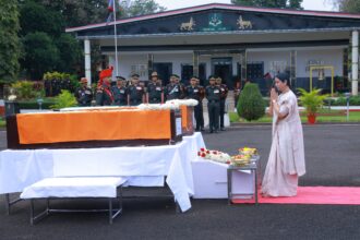 ಹುತಾತ್ಮ ಯೋಧರಿಗೆ ಅಂತಿಮ ನಮನ