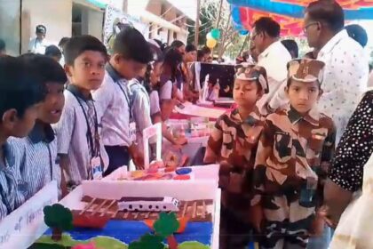 ಡಾ.ಕಲಾಮ ಕಾನ್ವೆಂಟ್ ಸ್ಕೂಲ್ ಆಂಗ್ಲ ಮಾಧ್ಯಮ ಶಾಲೆ ಸುಲೇಪೇಟನಲ್ಲಿ ವಸ್ತುಗಳ ಪ್ರದರ್ಶನ