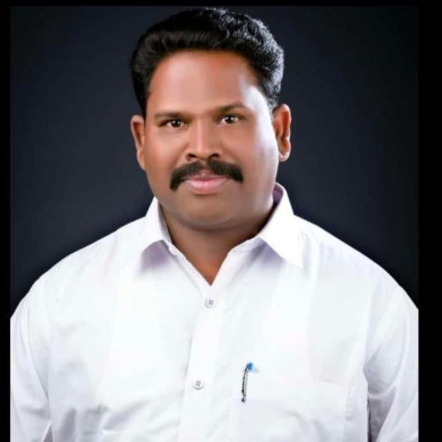 ಆರ್ ಎಸ್ ಎಸ್ ಮುಖಂಡ ದೇಶದ್ರೋಹಿಯೇ!? ರಾವಸಾಬ ಐಹೊಳೆ. ಆರ್ ಎಸ್ ಎಸ್ ಮುಖಂಡ ದೇಶದ್ರೋಹಿಯೇ!? ರಾವಸಾಬ ಐಹೊಳೆ.