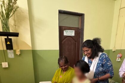 ಸಚಿವೆ ಲಕ್ಷ್ಮೀ ಹೆಬ್ಬಾಳಕರ್ ನೋಡಲು ಓಡೋಡಿ ಬಂದ ಬಾಲಕಿ