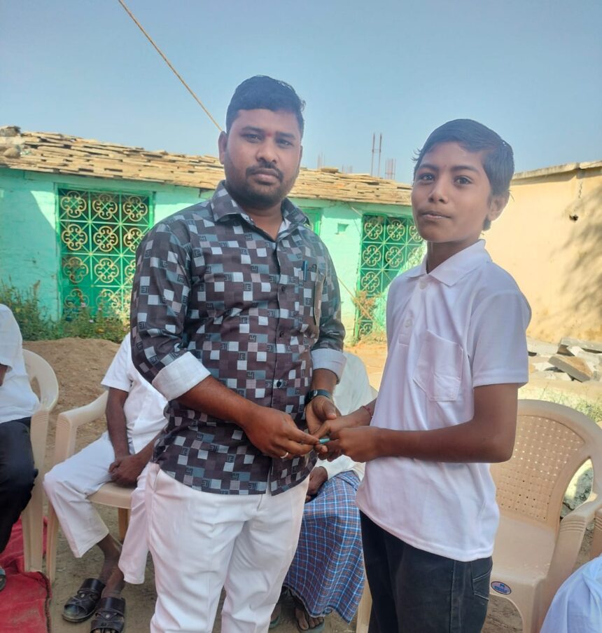 ಕುಡಹಳ್ಳಿ ಗ್ರಾಮದ ಸರ್ಕಾರಿ ಶಾಲೆಯಲ್ಲಿ 76ನೇ ಗಣರಾಜ್ಯೋತ್ಸವ ಕುಡಹಳ್ಳಿ ಗ್ರಾಮದ ಸರ್ಕಾರಿ ಶಾಲೆಯಲ್ಲಿ 76ನೇ ಗಣರಾಜ್ಯೋತ್ಸವ