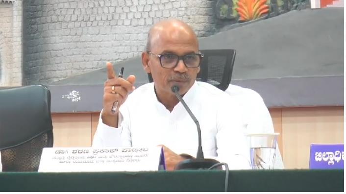 ಪರಿಶಿಷ್ಟ ಪಂಗಡ ಇಲಾಖೆ ಅಧಿಕಾರಿ ಅಮಾನತು ಡಾಕ್ಟರ್ ಶರಣ ಪ್ರಕಾಶ್ ಪಾಟೀಲ್ ಸಿ*ಇ ಓ ಗೆ ಆದೇಶ ಪರಿಶಿಷ್ಟ ಪಂಗಡ ಇಲಾಖೆ ಅಧಿಕಾರಿ ಅಮಾನತು ಡಾಕ್ಟರ್ ಶರಣ ಪ್ರಕಾಶ್ ಪಾಟೀಲ್ ಸಿ*ಇ ಓ ಗೆ ಆದೇಶ