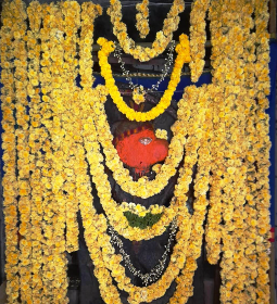 ವೈಕುಂಠ ಏಕಾದಶಿ ಪ್ರಯುಕ್ತ ನಡುವಲಕೋಟೆ ಹನುಮಂತರಾಯನಿಗೆ ವಿಶೇಷ ಅಲಂಕಾರ