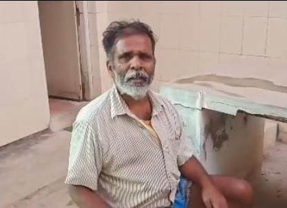 ನಕಲಿ ದಾಖಲೆ ಸೃಷ್ಟಿಸಿ ಬೇರೆಯವರ ಹೆಸರಿಗೆ ಖಾತೆ, ಕಂದಾಯ ಅಧಿಕಾರಿಗಳ ಮೇಲೆ ಆರೋಪ /  ತಾಲೂಕು ಪಂಚಾಯ್ತಿ ಕಛೇರಿಯಲ್ಲೇ ರೈತ ಆತ್ಮಹತ್ಯೆಗೆ ಯತ್ನ