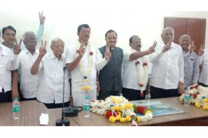 ಹಿರಣ್ಯಕೇಶಿ ಸಕ್ಕರೆ ಕಾರ್ಖಾನೆ ಮೇಲೆ ಜೊಲ್ಲೆ ಸಮೂಹದ ಹಿಡಿತ ಅಧ್ಯಕ್ಷ ಉಪಾಧ್ಯಕ್ಷರ ಅವಿರೋಧ ಆಯ್ಕೆ.