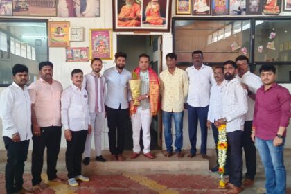 ಚಿಕ್ಕೋಡಿ ಸದಲಗ ಕ್ಷೇತ್ರದ ಶಾಸಕರಾದ ಶ್ರೀ ಗಣೇಶ್ ಹುಕ್ಕೇರಿ ಅವರಿಗೆ ಯೂಥ್ ಕಾಂಗ್ರೆಸ್ ಪದಾಧಿಕಾರಿಗಳ ಭೇಟಿ.