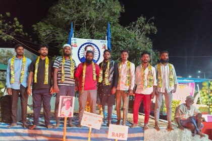 ಮಹಾರಾಷ್ಟ್ರ ಬಾಲಕಿ ಮೇಲಿನ ಅತ್ಯಾಚಾರ-ಕೊಲೆ ಖಂಡಿಸಿ ಪ್ರತಿಭಟನೆ..