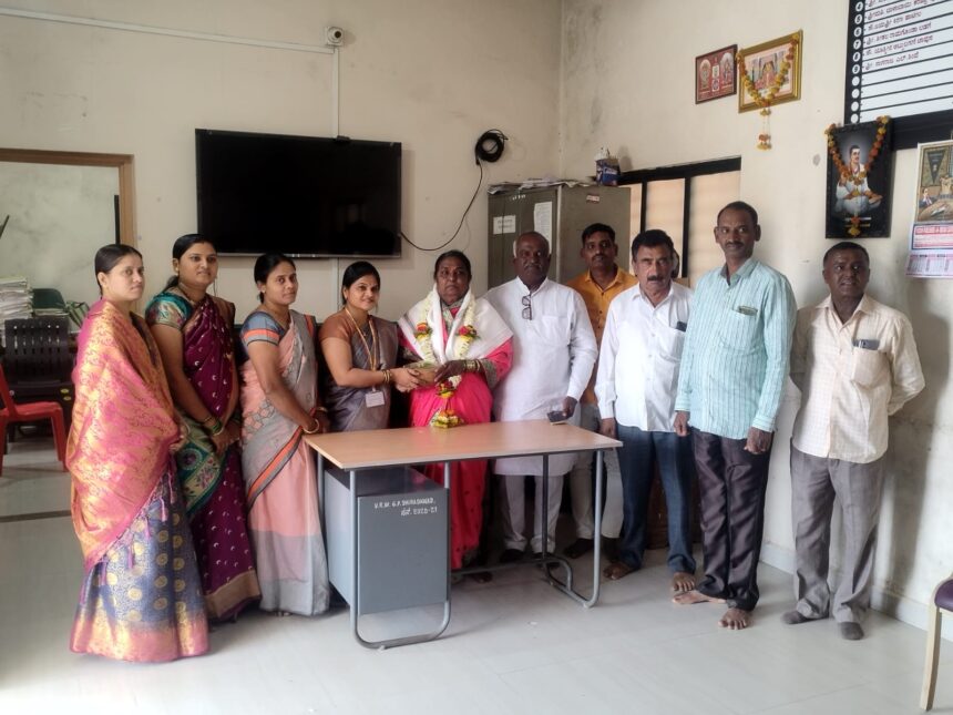ಚಾಂದ ಶಿರದವಾಡ ಗ್ರಾಮ ಪಂಚಾಯಿತಿ ಅಧ್ಯಕ್ಷರಾಗಿ ಬಾಳಬಾಯಿ ಪೂಜಾರಿ ಅವಿರೋಧ ಆಯ್ಕೆ