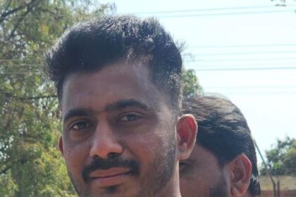 ವಾಹನ ರಿಪೇರಿ ಮಾಡಲು ಕೇಳಲು ಹೋದರೆ ಕ್ಯಾರೆ ಅನ್ನದ ಕೆಲಸಗಾರರು,, ಗ್ರಾಹಕನಿಂದ ಗಂಭೀರ ಆರೋಪ