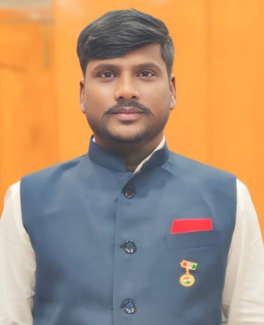 ನಾಳೆ ಯಾದಗಿರಿ ಜಿಲ್ಲಾ ಕಛೇರಿ ಮುತ್ತಿಗೆ ಹಾಕುವುದರ ಮೂಲಕ ಪ್ರತಿಭಟನೆ MRPS ಅಧ್ಯಕ್ಷ ರವಿ ಎಚ್ಚರ