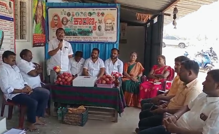 ಎಂಎಲ್ ಸಿ ಬಸನಗೌಡ ಬಾದರ್ಲಿ ಅವರ ಹುಟ್ಟುಹಬ್ಬ ಆಚರಣೆ!