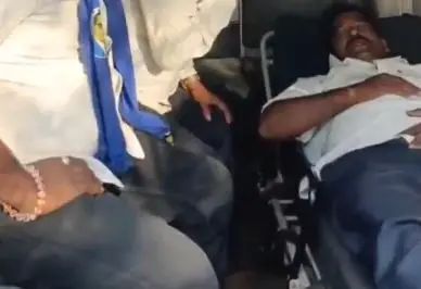 ಕನ್ನಡ ಮಾತನಾಡಿದ್ದಕ್ಕೆ ಕರವೇ ತಾಲೂಕು ಉಪಾಧ್ಯಕ್ಷನ ಮೇಲೆ ಹಲ್ಲೆ