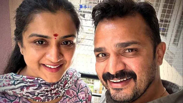 ಪತ್ನಿ ಸಾವಿನ ನೋವನ್ನು ನಟ ವಿಜಯ ರಾಘವೇಂದ್ರ ಹೇಗೆ ಮರೆಯುತ್ತಿದ್ದಾರೆ? ಪತ್ನಿ ಸಾವಿನ ನೋವನ್ನು ನಟ ವಿಜಯ ರಾಘವೇಂದ್ರ ಹೇಗೆ ಮರೆಯುತ್ತಿದ್ದಾರೆ?