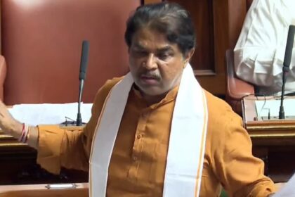    ‘ಶಾಸಕರ ಅಧ್ಯಕ್ಷತೆಯಲ್ಲೇ ಗ್ಯಾರಂಟಿ ಅನುಷ್ಠಾನ ಸಮಿತಿ ರಚಿಸಿ’