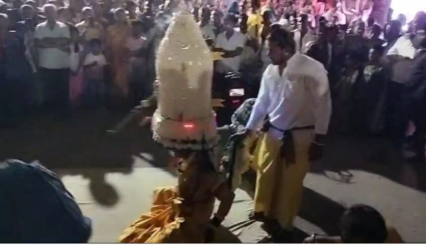 ಶ್ರೀ ಪ್ರಸನ್ನ ಕಾಶಿ ವಿಶ್ವೇಶ್ವರ ದೇವಸ್ಥಾನದಲ್ಲಿ ಇಂದು ಕರಗ