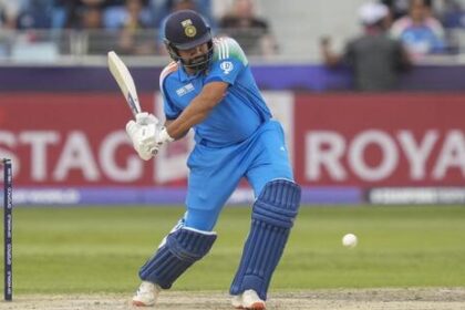 ರೋಹಿತ್್ ಅರ್ಧ ಶತಕ: ಭಾರತ ತಂಡದ ಬಿರುಸಿನ ಆರಂಭ