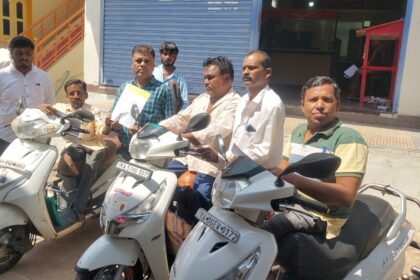 ಮೆಟ್ಟಿಲುಗಳನ್ನೇರಲು ಹರಸಾಹಸ: ವೃದ್ಧರು, ಅಂಗವಿಕಲರ ಪಡಿಪಾಟಲಿಗೆ ಸಿಗದ ಪರಿಹಾರ : ಸುರೇಶ್ ಬಂಡಾರಿ.