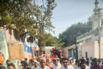 ಚಕ್ಕಡಿಯಾತ್ರೆಗೆ ಕಂದಗಲ್ಲದಲ್ಲಿ ಭವ್ಯ ಸ್ವಾಗತ.