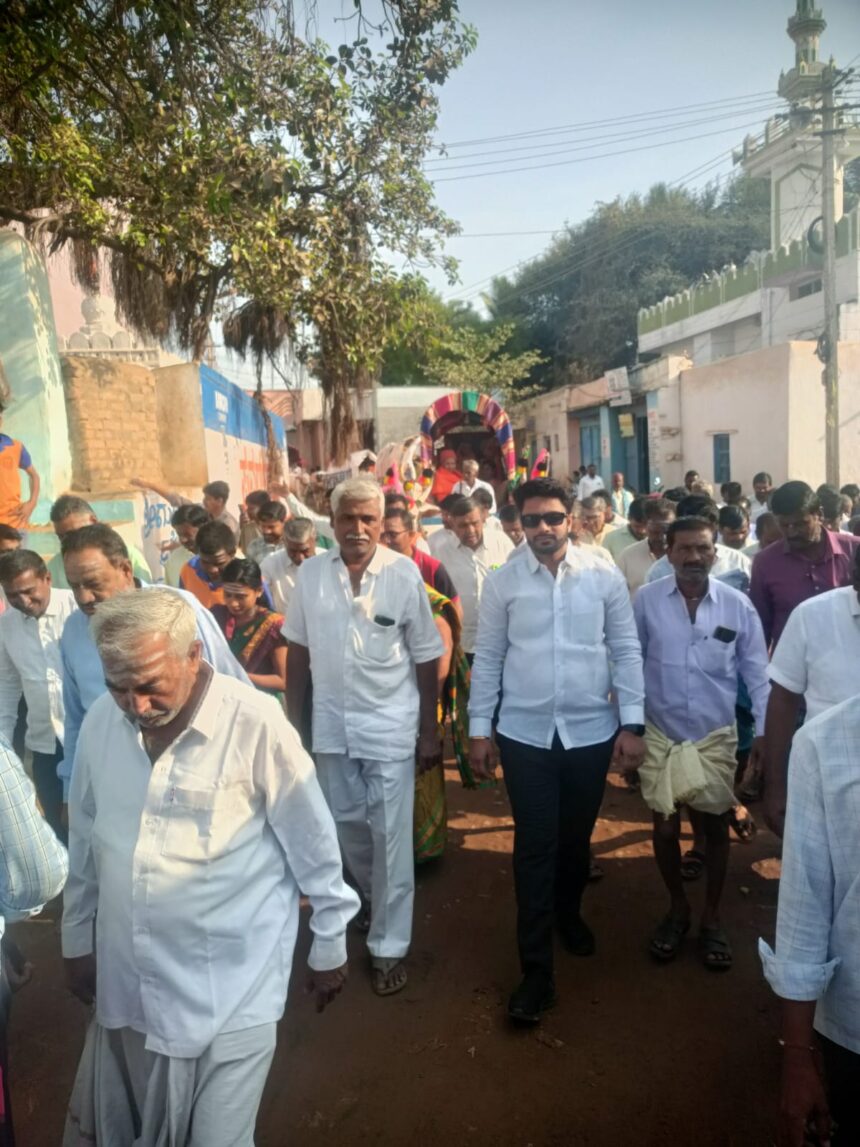 ಚಕ್ಕಡಿಯಾತ್ರೆಗೆ ಕಂದಗಲ್ಲದಲ್ಲಿ ಭವ್ಯ ಸ್ವಾಗತ.