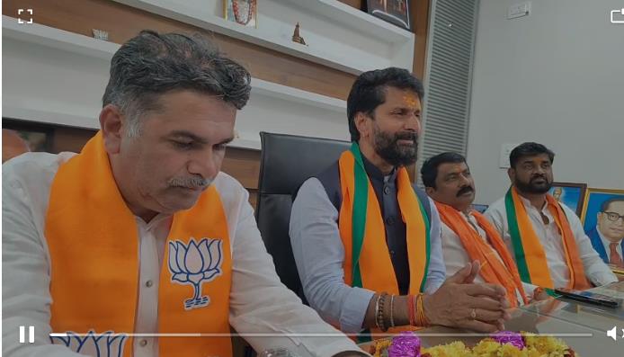 ಕಿತ್ತೂರಿನಲ್ಲಿ Bjp ಗೆಲ್ಲೋದು ಖಚಿತ..! ದೊಡ್ಡಗೌಡರಿಗೆ ಉನ್ನತ ಸ್ಥಾನ ಸಿಗೋದು ನಿಶ್ಚಿತ ಸಿ.ಟಿ ರವಿ ಕಿತ್ತೂರಿನಲ್ಲಿ Bjp ಗೆಲ್ಲೋದು ಖಚಿತ..! ದೊಡ್ಡಗೌಡರಿಗೆ ಉನ್ನತ ಸ್ಥಾನ ಸಿಗೋದು ನಿಶ್ಚಿತ ಸಿ.ಟಿ ರವಿ