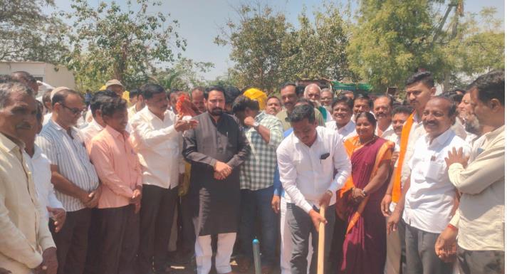 3 ಕೊಟ್ಟಿ ವೆಚ್ಚದ ರಸ್ತೆ ಸುಧಾರಣೆ ಕಾಮಗಾರಿ ಭೂಮಿ ಪೂಜಾ 3 ಕೊಟ್ಟಿ ವೆಚ್ಚದ ರಸ್ತೆ ಸುಧಾರಣೆ ಕಾಮಗಾರಿ ಭೂಮಿ ಪೂಜಾ