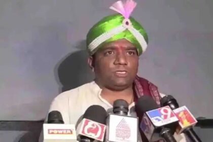 ರಾಜ್ಯ ರಾಜಕಾರಣದಲ್ಲಿ ಮಹತ್ವದ ಬದಲಾವಣೆ : ಬಬಲಾದಿ ಮುತ್ಯಾರ ಸ್ಫೋಟಕ ಭವಿಷ್ಯ 