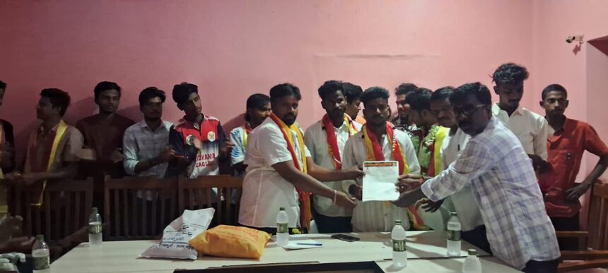 ಕನ್ನಡ ನೆಲ ಜಲ ಭಾಷೆ , ಸಂರಕ್ಷಣೆಗೆ ಕರ್ನಾಟಕ ರಕ್ಷಣಾ ಸೇನೆ ಪಣ! ಕನ್ನಡ ನೆಲ ಜಲ ಭಾಷೆ , ಸಂರಕ್ಷಣೆಗೆ ಕರ್ನಾಟಕ ರಕ್ಷಣಾ ಸೇನೆ ಪಣ!