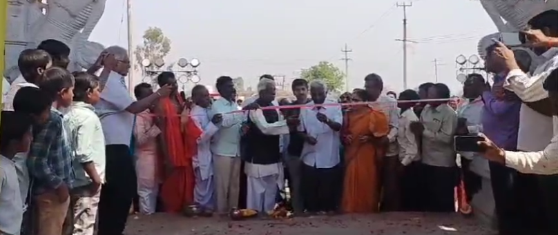 ಗಂಗಾಧರ ಭಕ್ತ ಪ್ರಭು ದೇವಾಲಯದ ಮಹಾದ್ವಾರ ಉದ್ಘಾಟನೆ