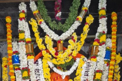 ಆಂಜನೇಯಸ್ವಾಮಿ ದೇವರಿಗೆ ವಿಶೇಷ ಪಂಚಾಮೃತ ಅಭಿಷೇಕ