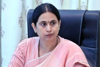 ಉಗ್ರರನ್ನು ಸದೆಬಡಿಯಲು ಎಲ್ಲರೂ ಒಗ್ಗಟ್ಟಾಗಿ ಹೋರಾಡಬೇಕಿದೆ: ಸಚಿವೆ ಲಕ್ಷ್ಮಿ ಹೆಬ್ಬಾಳ್ಕರ್