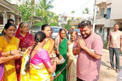 ಕೊಚಿಂಗ ಪಡೆಯದೆ IAS ಪಾಸಾದ ಕರದಂಟು ನಾಡಿನ ಯುವಕ: ಗಣ್ಯಾತಿಗಣ್ಯರಿಂದ ಸನ್ಮಾನದ ಸುರಿಮಳೆ