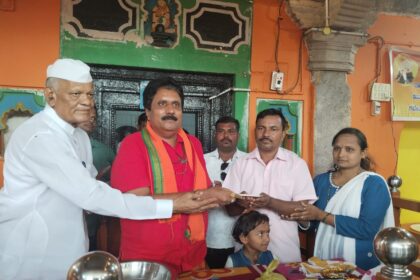 ಕುಷ್ಟಗಿಯ ಮಡಿವಾಳಯ್ಯ ದಂಪತಿ ಗಳಿಗೆ ಹೋಟೆಲ್ ಉದ್ಯಮ ನಡೆಸಲು ನಲವತ್ತು ಸಾವಿರ ರು