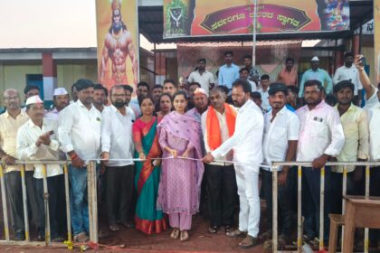  ಬೂದಿಹಾಳ ಗ್ರಾಮದಲ್ಲಿ ಹನುಮ ಜಯಂತಿ ಪ್ರಯುಕ್ತ ಕಬ್ಬಡ್ಡಿ ಪಂದ್ಯಾವಳಿ ಸ್ಪರ್ಧೆ.