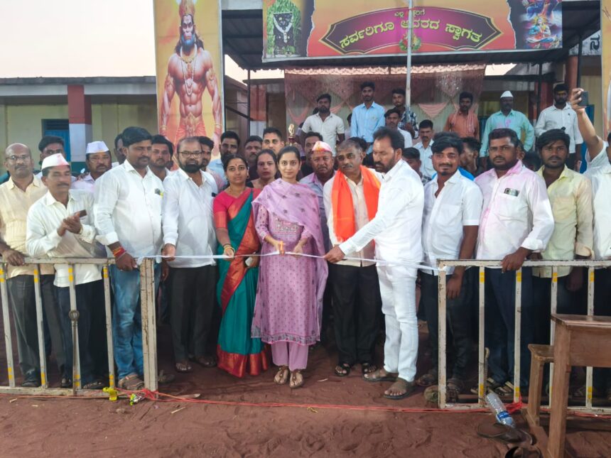 ಬೂದಿಹಾಳ ಗ್ರಾಮದಲ್ಲಿ ಹನುಮ ಜಯಂತಿ ಪ್ರಯುಕ್ತ ಕಬ್ಬಡ್ಡಿ ಪಂದ್ಯಾವಳಿ ಸ್ಪರ್ಧೆ. ಬೂದಿಹಾಳ ಗ್ರಾಮದಲ್ಲಿ ಹನುಮ ಜಯಂತಿ ಪ್ರಯುಕ್ತ ಕಬ್ಬಡ್ಡಿ ಪಂದ್ಯಾವಳಿ ಸ್ಪರ್ಧೆ.