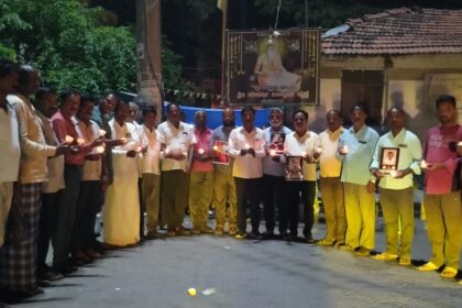 ಕಾಶ್ಮೀರದಲ್ಲಿ ಬಲಿಯಾದ ಭಾರತದ ಹುತಾತ್ಮರಿಗೆ ಶಾಂತಿ ಕೋರಿ ಮೌನ ಮೆರವಣಿಗೆ