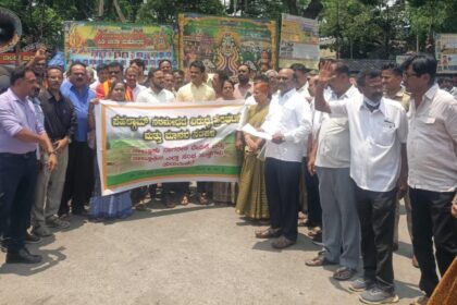 ಪಹಲ್ಗಾಮ್ ಘಟನೆ: ಉಗ್ರರಿಗೆ ಕ್ರೂರ ಶಿಕ್ಷೆ ವಿಧಿಸಲು ಸಂಘಟನೆಗಳ ಆಗ್ರಹ