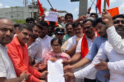 ಪಹಲ್ಗಾಮ್ ಘಟನೆ : ತಿಪಟೂರು ಬಂದ್ ಯಶಸ್ವಿ