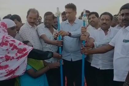 4 ಕೋಟಿ ವೆಚ್ಚದಲ್ಲಿ ಹಿಂದುಳಿದ ವರ್ಗಗಳ ವಿದ್ಯಾರ್ಥಿ ನಿಲಯದ ನಿರ್ಮಾಣ ಕಾಮಗಾರಿಗೆ ಗುದ್ದಲಿ ಪೂಜೆ