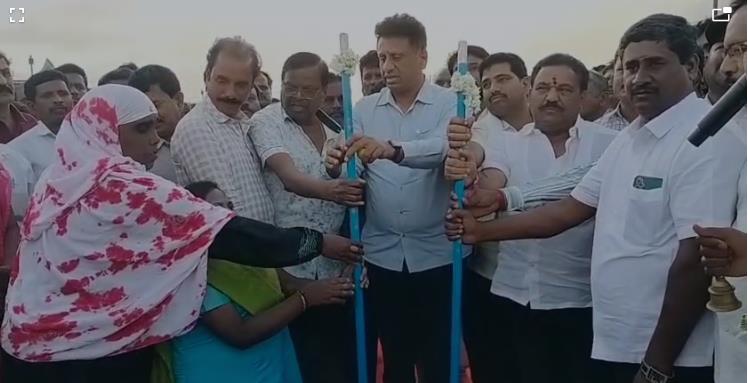 4 ಕೋಟಿ ವೆಚ್ಚದಲ್ಲಿ ಹಿಂದುಳಿದ ವರ್ಗಗಳ ವಿದ್ಯಾರ್ಥಿ ನಿಲಯದ ನಿರ್ಮಾಣ ಕಾಮಗಾರಿಗೆ ಗುದ್ದಲಿ ಪೂಜೆ