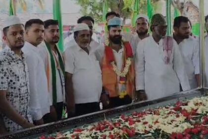 ಸೈಯದ್ ದಿಲ್ಬಕ್ಷ ಶಾ ಖಾದರ್ ವಲಿ ದರ್ಗಾಕ್ಕೆ ಯೂತ್ ಕಾಂಗ್ರೆಸ್ ಅಧ್ಯಕ್ಷ ಮಂಜುನಾಥ್ ಬೇಟಿ