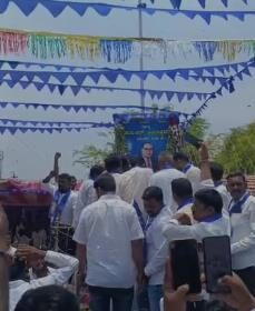 ಇರಸವಾಡಿ ಗ್ರಾಮದಲ್ಲಿ ಅದ್ದೂರಿಯಾಗಿ ಡಾ ಬಿ ಆರ್ ಅಂಬೇಡ್ಕರ್ ಜಯಂತಿ ಆಚರಣೆ